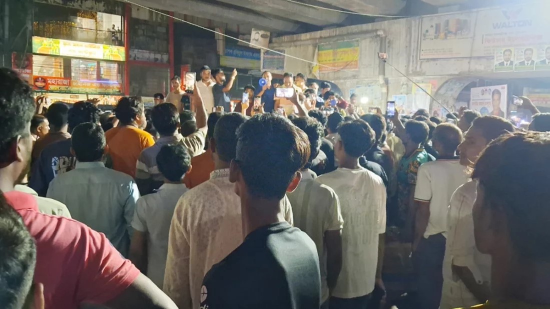 শিশুশিক্ষার্থীকে ধর্ষণের অভিযোগে মাদ্রাসা শিক্ষককে গণপিটুনি